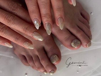 ジェミニ(Gemini)の写真/【同時施術可能◎】ワンカラーやマグネット、大人可愛いシンプルデザイン多数☆期間限定キャンペーン中♪