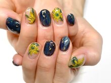 レディエントネイルズ(RADIANT Nails)/向日葵絵画ネイル