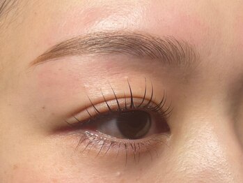 エメル アイラッシュ(emelu eyelash)/まつげパーマ/パリジェンヌ/眉毛