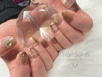 エムドット(M.)/秋のチェックネイル