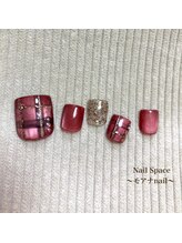 ネイルスペース モア ナープス/マグネットネイル　チェック柄