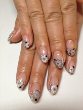 リリーベル(Lilybell)/【ネイルデザイン】