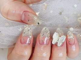 大人可愛いネイル