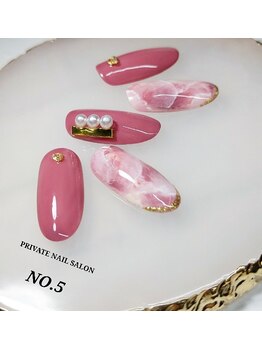 ナンバーファイブ(N°5)/天然石ネイル☆