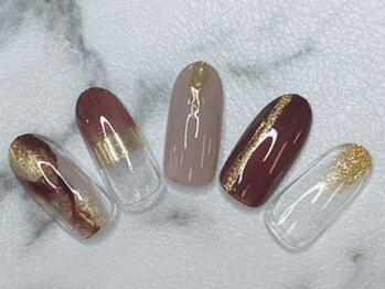 ネイルアンドアイラッシュサロンR/ちぐはぐニュアンス