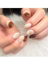 グリッター(Glitter)/10・11月ネイル