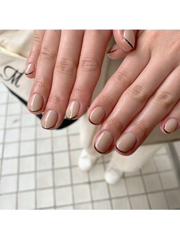 Mネイルアンドカフェ シェレステ/くすみホワイトに細フレンチ★