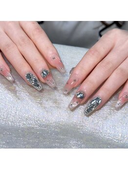 クイーンズビューティーサロン 新宿本店(Queen's beauty salon)/チップ長さだしやりつけ放題