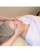 ギンパリ ヒロ トリートメントルーム エム(ginpari HIRO Treatment room M)/【小顔】フェイシャルエステ