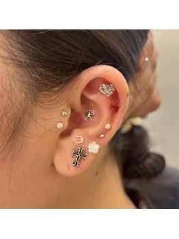 ダブリューアイビューティー 浦和店(W EYE BEAUTY)/耳ツボジュエリー【つけ放題】