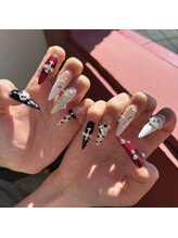 サララ(SALALA)/デザインネイル♪