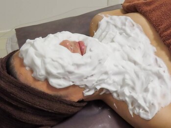 ミンチェ(minchae)の写真/【本気の肌質改善★】剥離&ダウンタイム無しの次世代ハーブピーリング!肌トラブルを改善し毛穴レス肌へ♪