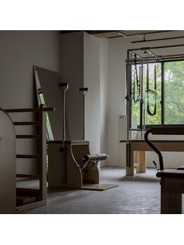 オンスカーピラティススタジオ 香林坊(Onskar Pilates Studio)の写真/ピラティスが初めての方こそ、パーソナルで。【マシンピラティスパーソナル初回体験セッション7000円】