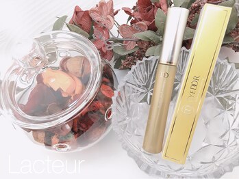 ラクトゥール(Lacteur)/コーティング美容液!