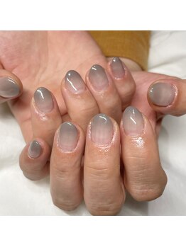 ミントリーフ バイ リート(Mint leaf by Reat)/グレーグラデーションネイル