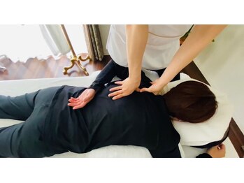 ユリシスギフト(ULYSSES GIFT)/肩甲骨はがしで肩背中がラクに◎