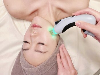 プルミエプラス 恵比寿店(PREMiER+)の写真/【本格小顔ケア】オーダーメイド超音波リフト+炭酸ガスパックで叶える最強小顔&ツヤ肌★