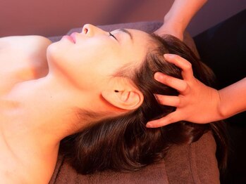 ツボミン/施術風景★ドライヘッドスパ