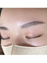 ヴィフ(Vif)/ハリウッドブロウリフト