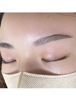 ヴィフ(Vif)/ハリウッドブロウリフト