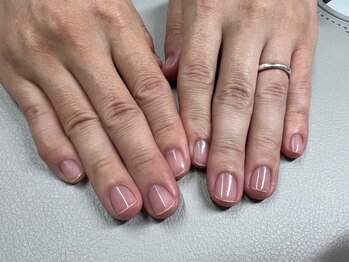 アッシュ(ash)/清潔感のある指先へ