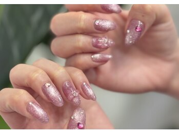 モルネイル(MORU nail)/ピンクマグネット×リボン.