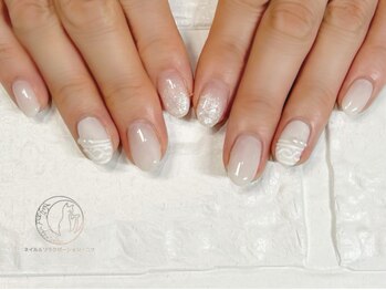 ニケ/幾何学模様