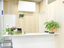 佑接骨院(たすく接骨院)/佑接骨院　受付【八王子】