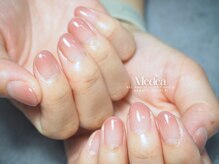ミーディア(Medea)/ちゅるんカラーグラデーション