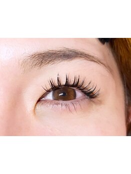 ボリュームのある目元にしたい