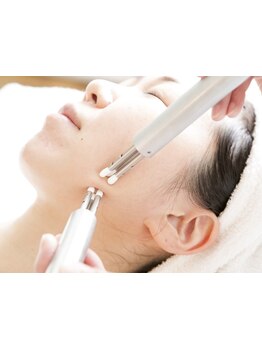 ホウレイ線・たるみ改善！予防ケア