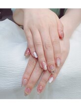 エクラン(Ecrin)/上品ピンク×透け感ネイル