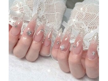 リン ネイル(Rin Nails)の写真/【完全個室の贅沢空間】一席のみの隠れ家サロンで寛ぎの時間を♪周りを気にせず理想の指先を叶えます◎