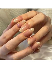 花びらネイル