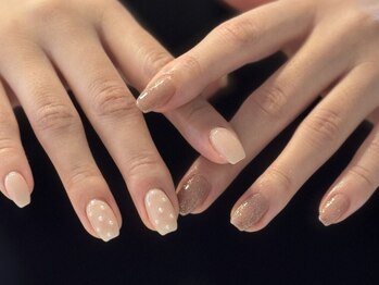 ネイルズ バイ ケイティ(Nails by Katy)の写真/【オフィス映え◎】OLさんから主婦まで大人女性の為のデザイン多数◎スピーディー×高技術で忙しい方も♪