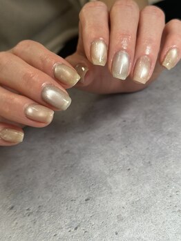 エムズネイルズ(M's Nails)/マグネットフラッシュ