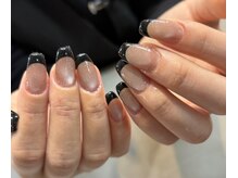 クレセント アイアンドネイル 表参道(Crescent Eye&Nail)/黒フレンチ