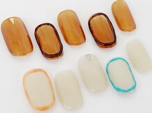 ネイルサロン クイール 小山店(NAIL SALON QUILL)/ワンカラー+ぷっくり囲み