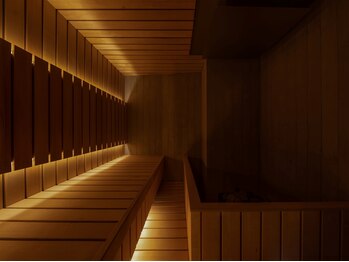 アールイー プライベートサウナ(Re: PRIVATE SAUNA)/サウナ室natural