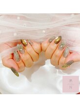 エヌ(N)/大理石ネイル