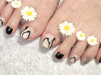 リーブル ネイル(Libre nail)/【定額4本アート】