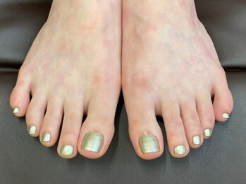 ネイルズ アヴァンティ(Nails Avanti)/ケア付きペディキュア￥7700