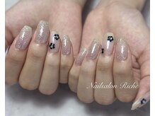 ネイルサロン リーチェ(Riche)/ホログラムお花ネイル
