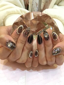 エスフィーネイルサロン ブリーユ(Esfy nailsalon Brille)/シースルー黒スカルプ