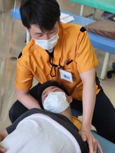 のりさだ整骨院 井堀院/猫背の方には姿勢調整！