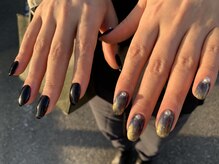 テントヘアー(tent hair)/モードなアシメネイル