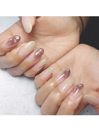 シンプルニュアンスネイル