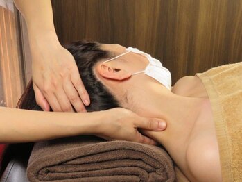 アジアンリラクゼーションヴィラ 白石本通店(asian relaxation villa)の写真/日々の疲れを解きほぐす極上ヘッドスパ♪頭痛・目・肩・首のコリに◎全身もみほぐし＋ヘッドケアで癒します