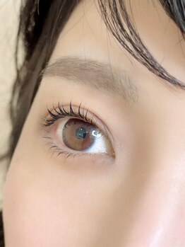 ロア(Loa)の写真/【自まつげを傷めにくい施術!】30代以降/OLから支持多数!歴10年以上の実力♪パリジェンヌ/ティント大人気◎