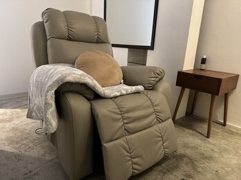 カルメ 霧島店(Calmer)/ヘッドスパリクライニングチェア